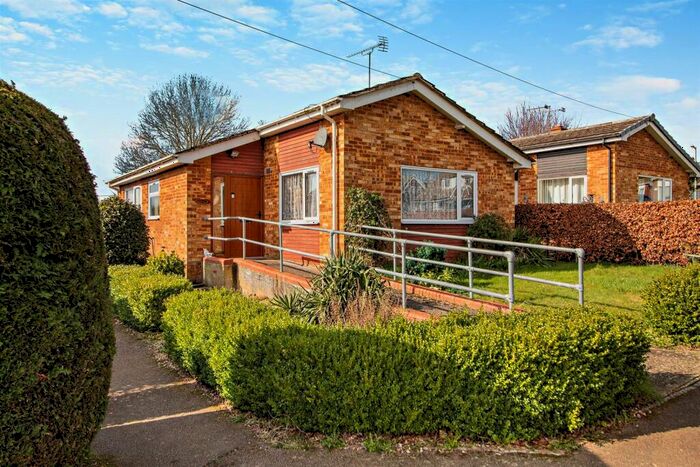 2 Bedroom Bungalow For Sale In Gardeners Road, Debenham, Stowmarket, IP14