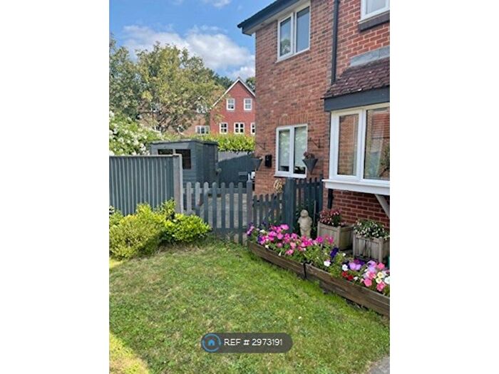 1 Bedroom Terraced House To Rent In Badgers Cross, Godalming, GU8