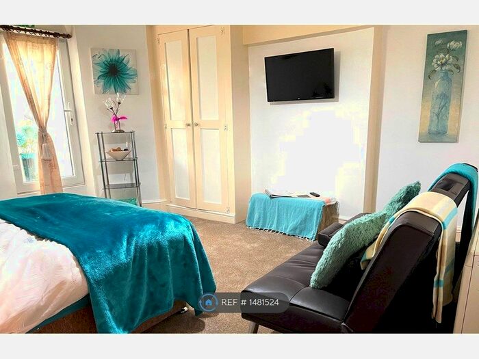 1 Bedroom Flat To Rent In Station Road, Retford, DN22