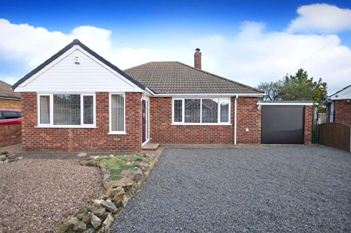 3 Bedroom Detached Bungalow For Sale In Grove Road, Fishlake, Doncaster, DN7