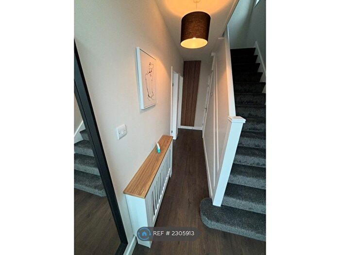 3 Bedroom Semi-Detached House To Rent In Lister Road, Scunthorpe, DN15