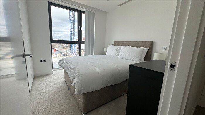 2 Bedroom Flat To Rent In Dispatch House, Postmark. Paragon Square, London, WC1X