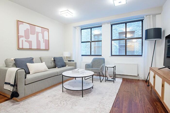 1 Bedroom Apartment To Rent In Botolph Alley, London, EC3R