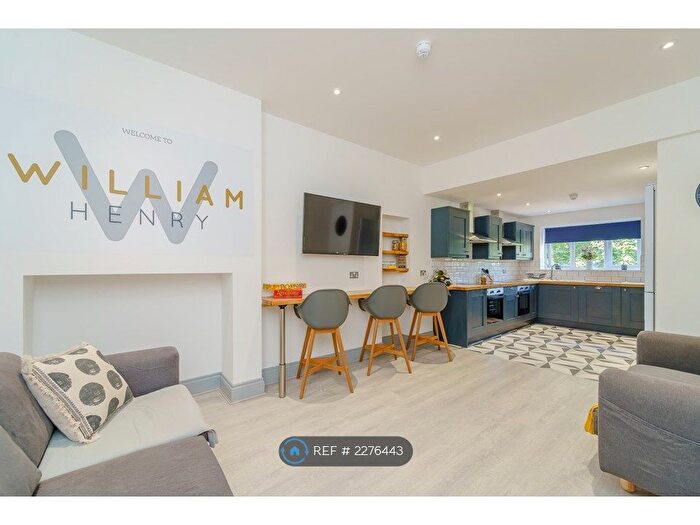 10 Bedroom Flat To Rent In City Centre, Liverpool, L3