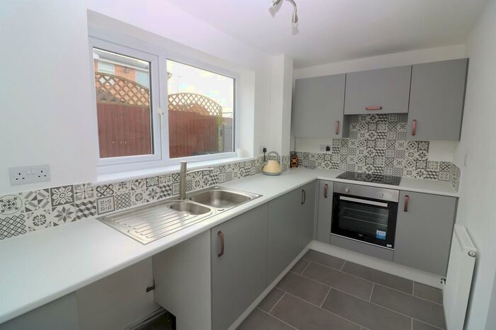 3 Bedroom Semi-Detached House To Rent In Tamar Road, Melton Mowbray, LE13