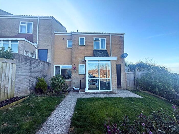 4 Bedroom End Of Terrace House For Sale In Queens Avenue, Ilfracombe, EX34