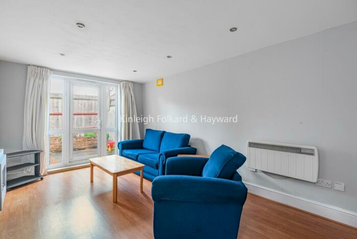 1 Bedroom Flat To Rent In Nether Street London, N12
