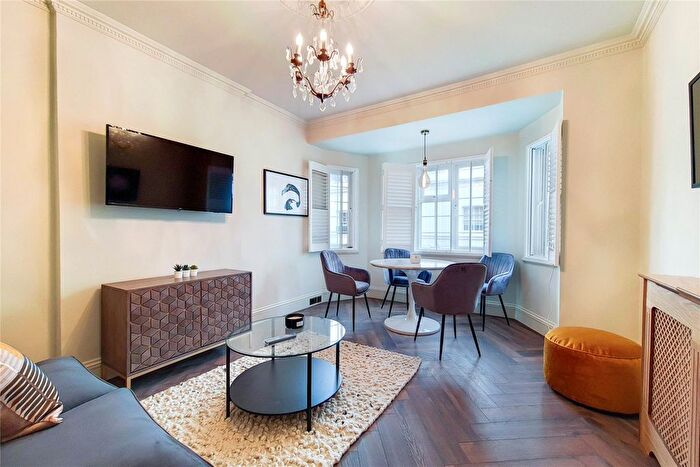 1 Bedroom Flat To Rent In Elystan Place, Chelsea, London, SW3