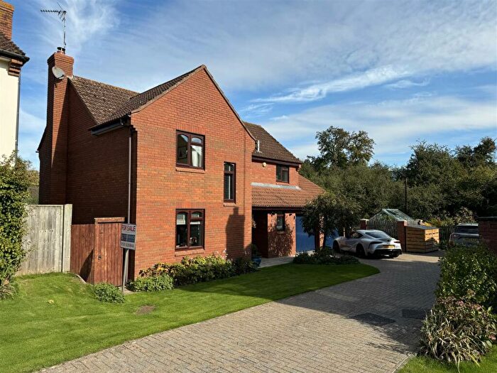 4 Bedroom Detached House For Sale In Mayalls Close, Tirley, GL19