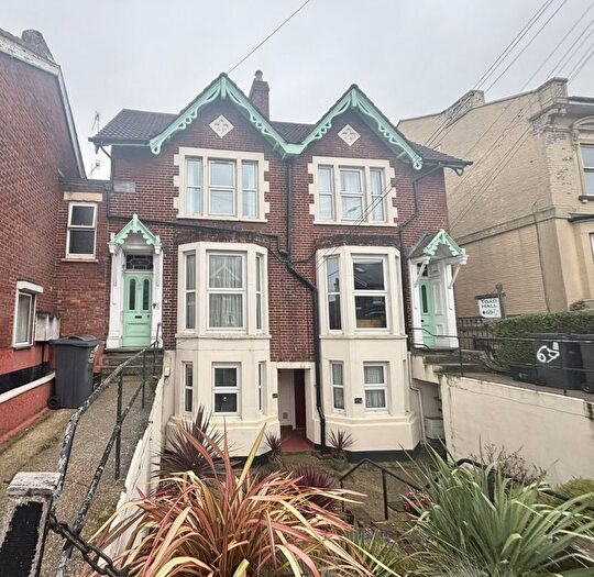 2 Bedroom Terraced House To Rent In Wilton Road, Salisbury, Wiltshire, SP2