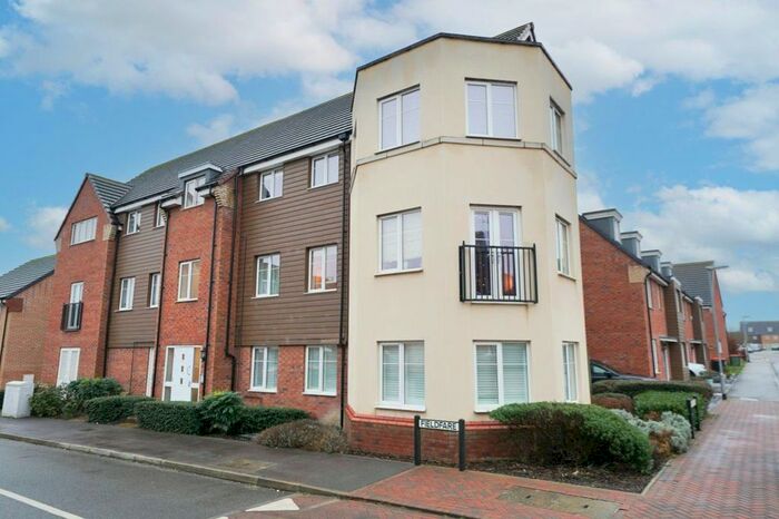 2 Bedroom Flat To Rent In Fieldfare, Leighton Buzzard, LU7