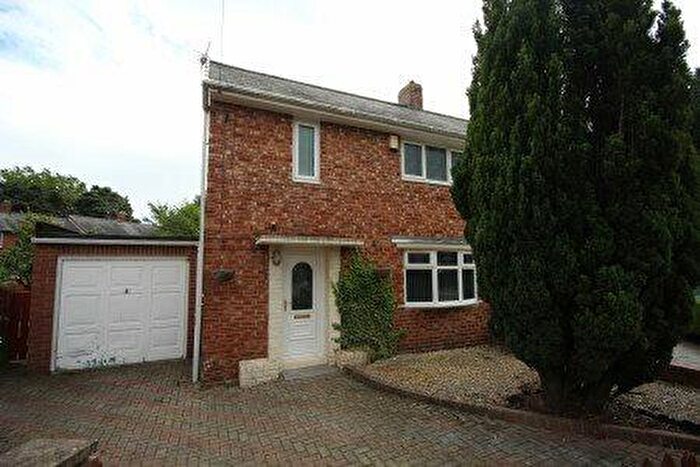 4 Bedroom House To Rent In Donnini Place, DH1