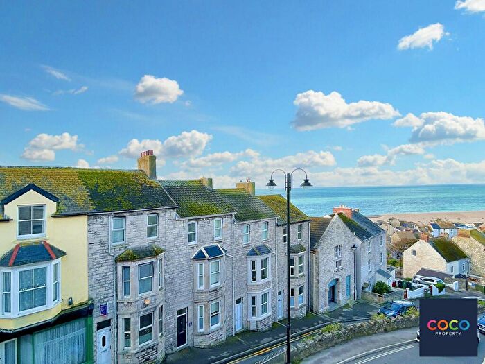 5 Bedroom End Of Terrace House For Sale In Albion Crescent, Portland, DT5