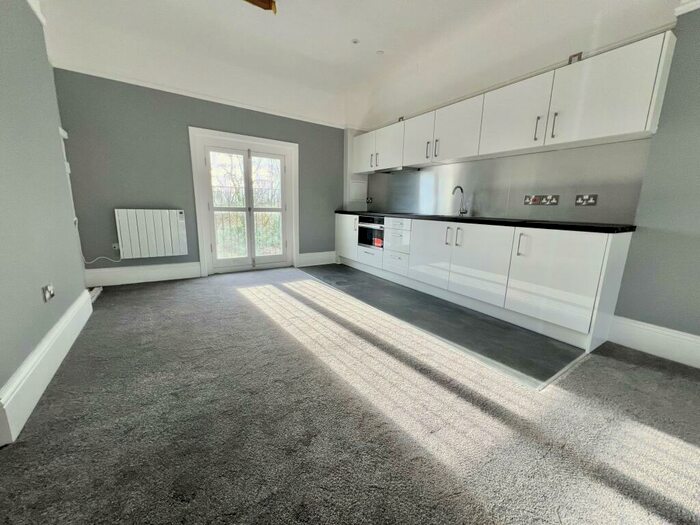 Apartment To Rent In Abberley House, Himley Road, DY1