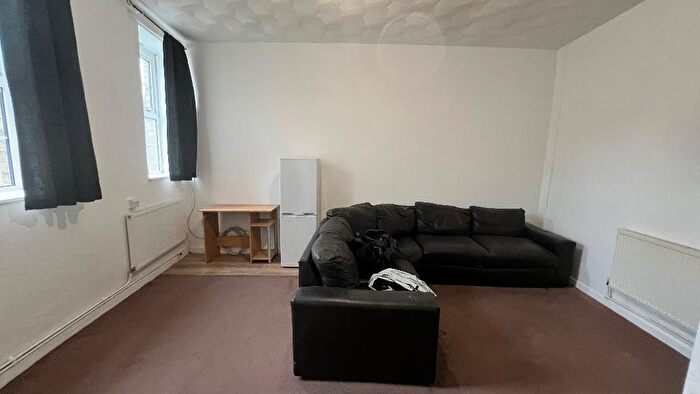 1 Bedroom Flat To Rent In Upper Salisbury Street, Tredegar, Tredegar, NP22