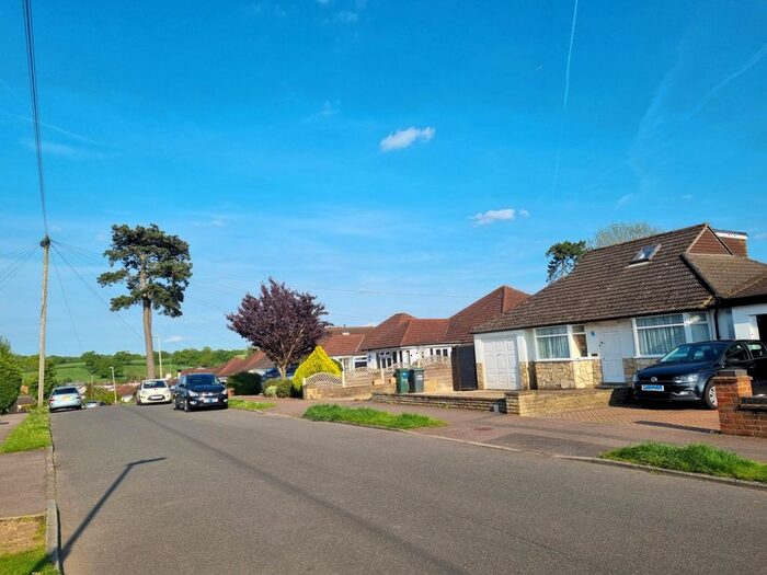 4 Bedroom Terraced House To Rent In Greenfield Avenue, Watford, WD19