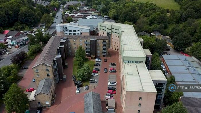 2 Bedroom Flat To Rent In Buslingthorpe Lane, Leeds, LS7