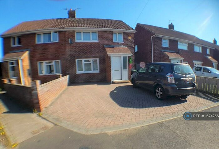 3 Bedroom Semi-Detached House To Rent In Frankland Road, Durham, DH1