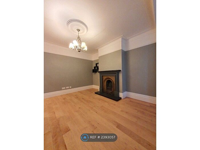 3 Bedroom End Of Terrace House To Rent In Hadleigh Road, London, N9