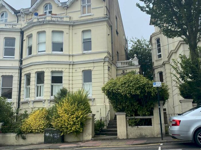 2 Bedroom Flat To Rent In Buckingham Road, Brighton, BN1