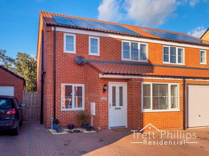 3 Bedroom Semi-Detached House For Sale In Brick Kiln Close, Martham, Great Yarmouth NR29