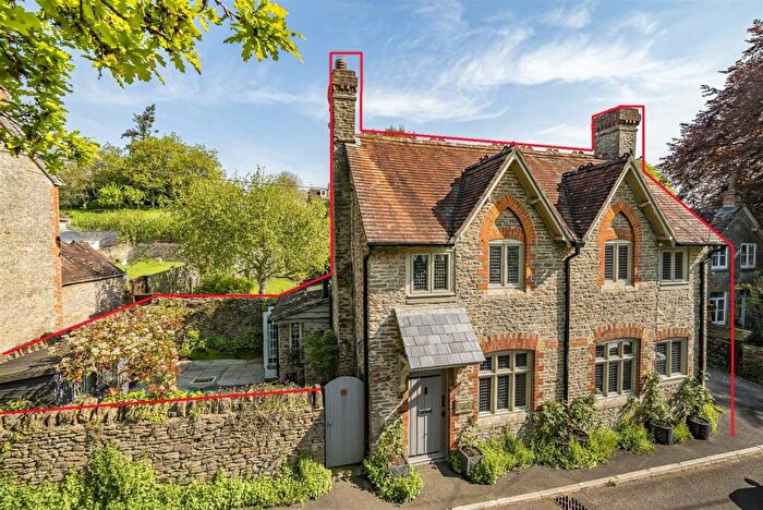 3 Bedroom Link Detached House For Sale In North Cheriton, Templecombe, Somerset, BA8