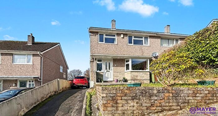 3 Bedroom Semi Detached House For Sale In Shallowford Road, Plymouth, PL6