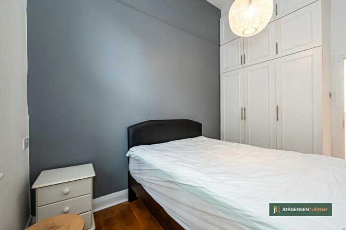 1 Bedroom Flat To Rent In * Heating Included* Mapesbury Road, London, NW2