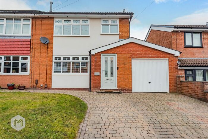 3 Bedroom Semi Detached House For Sale In Far Hey Close, Radcliffe, Manchester, Greater Manchester, M26