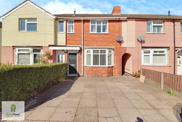 3 Bedroom Terraced House For Sale In Whitehorse Road, Walsall, West Midlands, WS8