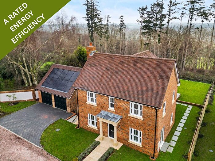 5 Bedroom Detached House For Sale In North Trade Road, Battle, TN33