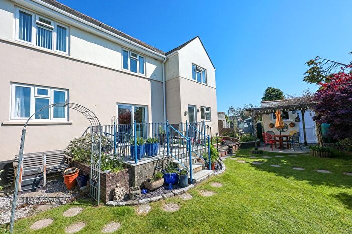 4 Bedroom Semi-Detached House For Sale In Chapel Road, Roche, St Austell, PL26