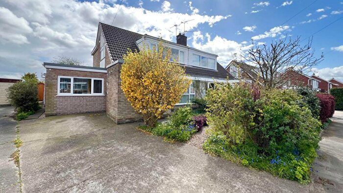 4 Bedroom Semi Detached House For Sale In Dar Beck Road, Scotter, DN21