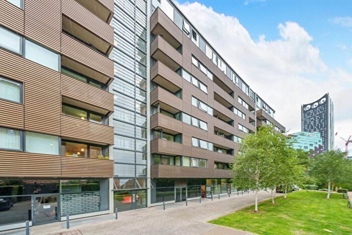 1 Bedroom Flat To Rent In Amelia Street, Elephant And Castle, SE17