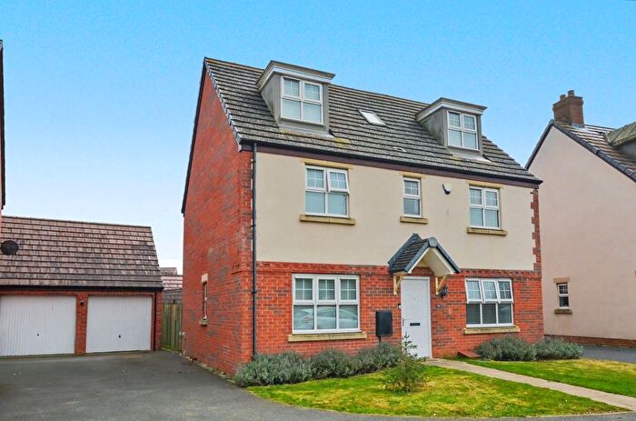 5 Bedroom Detached House For Sale In Lee Road, Harlestone Manor, Northampton, NN5