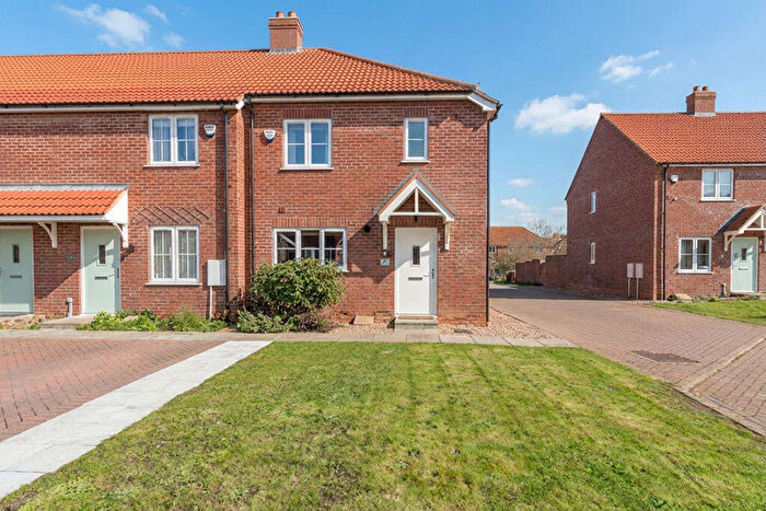 3 Bedroom End Of Terrace House For Sale In Gervase Holles Way, Grimsby, DN33