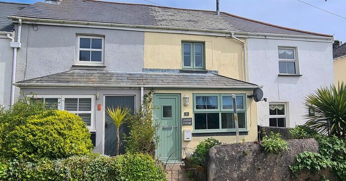 2 Bedroom Cottage For Sale In Newtown, Fowey, PL23