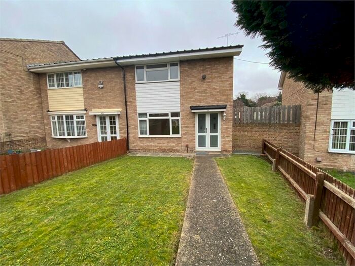 2 Bedroom End Of Terrace House To Rent In Lorton Close, Gravesend, Kent DA12
