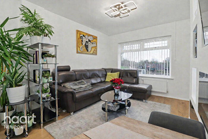 3 Bedroom Semi-Detached House For Sale In Alway Crescent, Newport, NP19