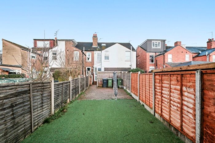 3 Bedroom Terraced House For Sale In Hopton Street, Worcester, WR2