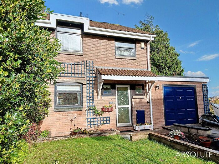 3 Bedroom Semi-detached House For Sale In Colley End Road, Paignton, TQ3