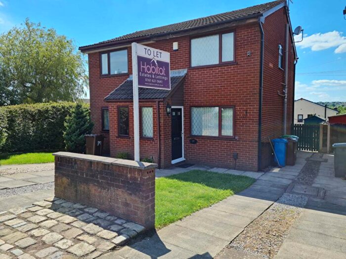 2 Bedroom Semi-Detached House To Rent In Hillside Avenue, Shaw, OL2