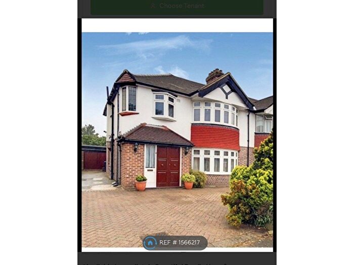 4 Bedroom Semi-Detached House To Rent In Chalkwell Park Avenue, Enfield, EN1