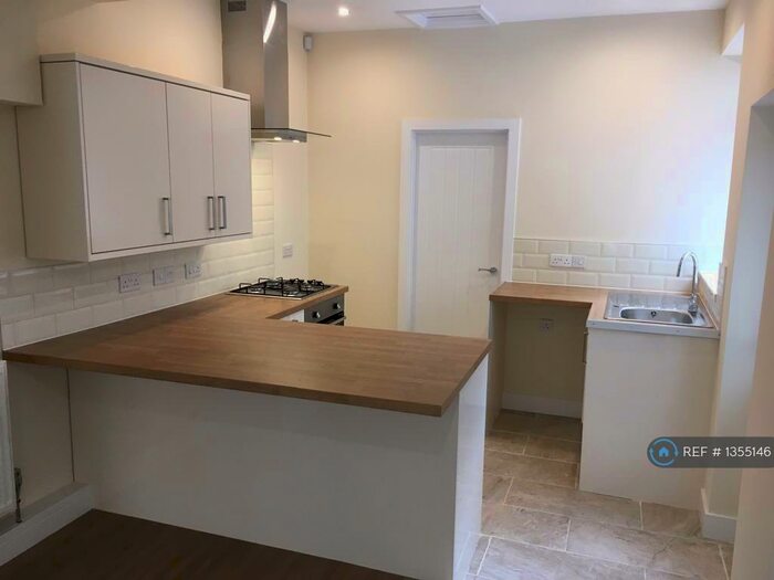 3 Bedroom Terraced House To Rent In Gynor Avenue, Porth, CF39