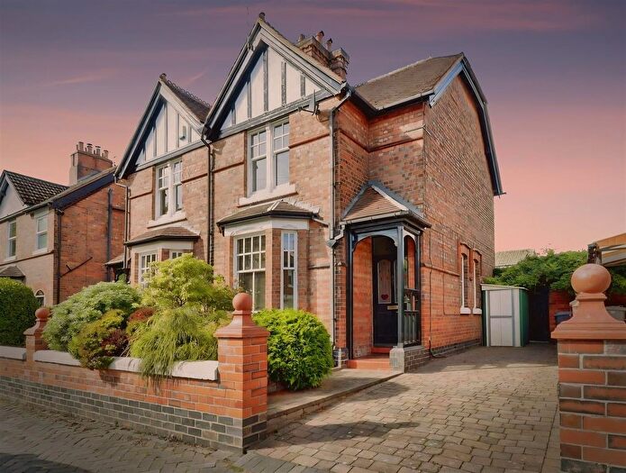 3 Bedroom Semi-detached House For Sale In Woodland Avenue, Crewe, CW1