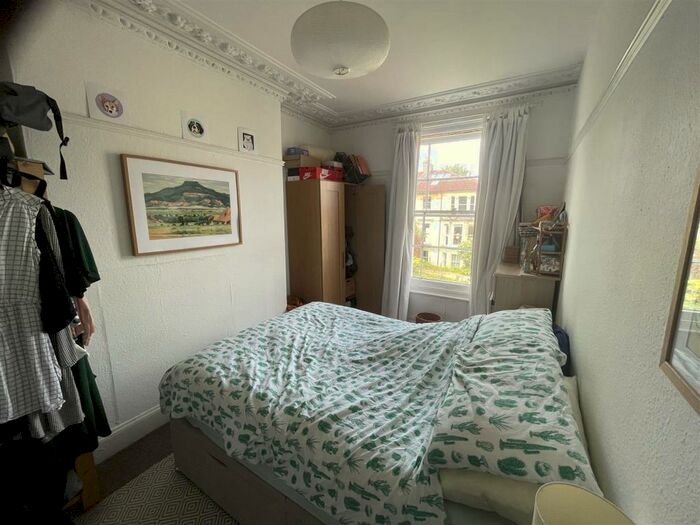 1 Bedroom Flat To Rent In St Matthews RoadFirst Floor FlatCothamBristol, BS6
