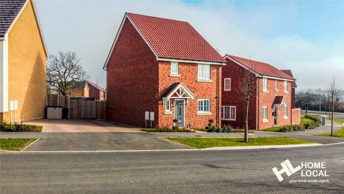 3 Bedroom Detached House For Sale In Carter Avenue, Maldon, Essex, CM9