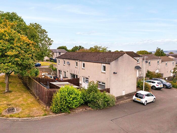 2 Bedroom End Of Terrace House For Sale In Pennelton Place, Bo'ness, EH51