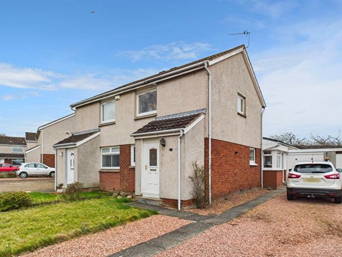 3 Bedroom Semi-Detached House For Sale In Quarryknowe Crescent, Inchture, PH14