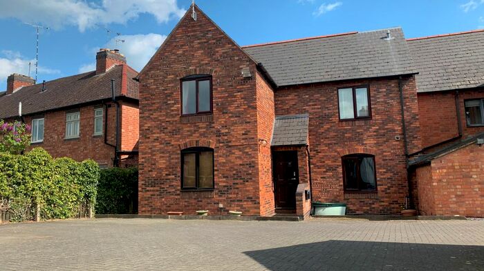 1 Bedroom Flat To Rent In Spring Lane, Kenilworth, CV8